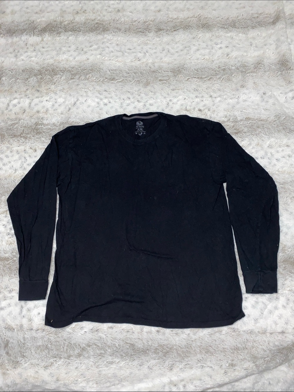 Fruit of the Loom Black Long-Sleeve Crewneck Tee